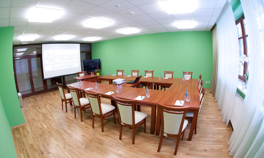 Ckm Centrum Konferencyjne Mazowsze Otrebusy ภายนอก รูปภาพ